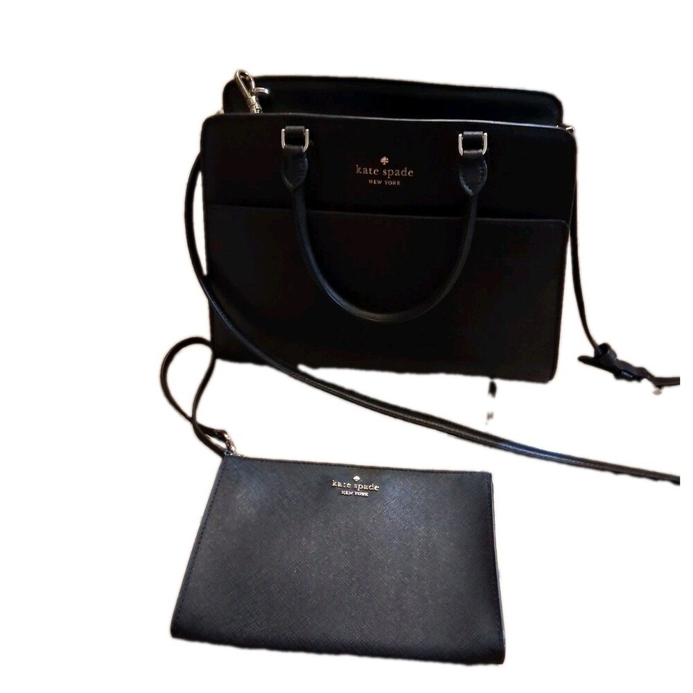 Women's Kate Spade Black Handbag With Matching Wristlet